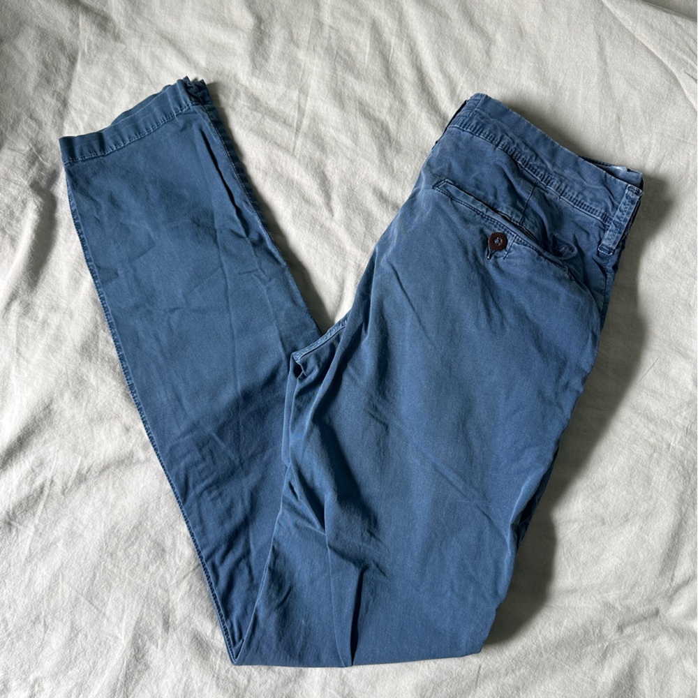 American Eagle Blue chinos size 28x34